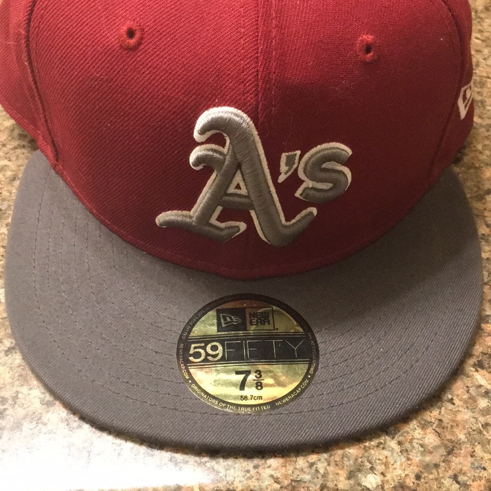 Maroon and grey Oakland A’s New Era hat